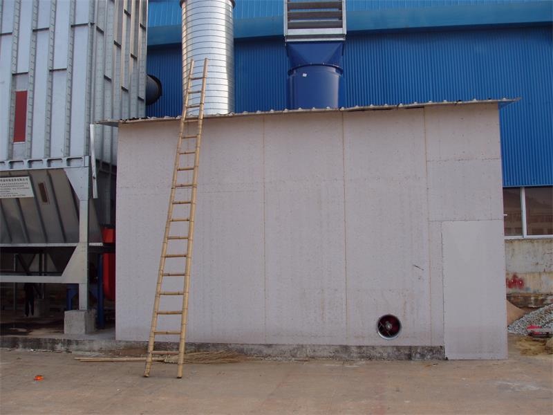 �Ҿ��L(f��ng)�C����������